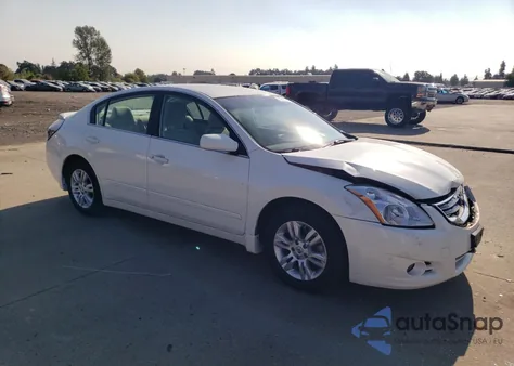 2011 Nissan Altima Base z USA, uszkodzony, nr VIN 1N4AL2AP7BN486322